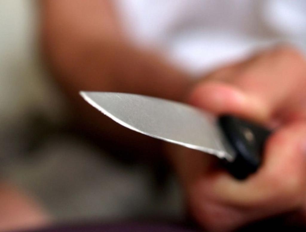 На Полтавщині сварка між чоловіком і жінкою призвела до ножового поранення