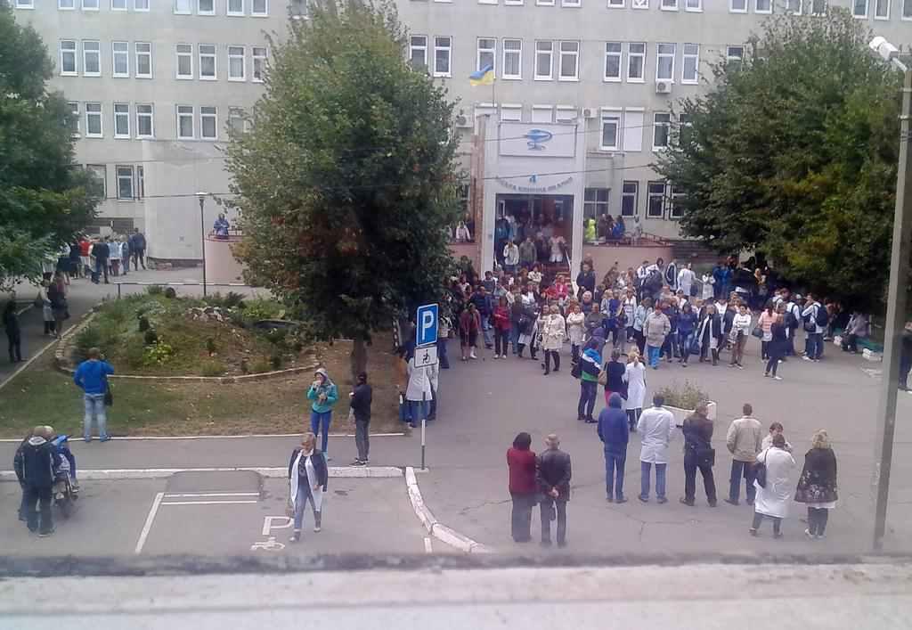 У полтавській лікарні шукали і не знайшли вибухівку. ОНОВЛЕНО