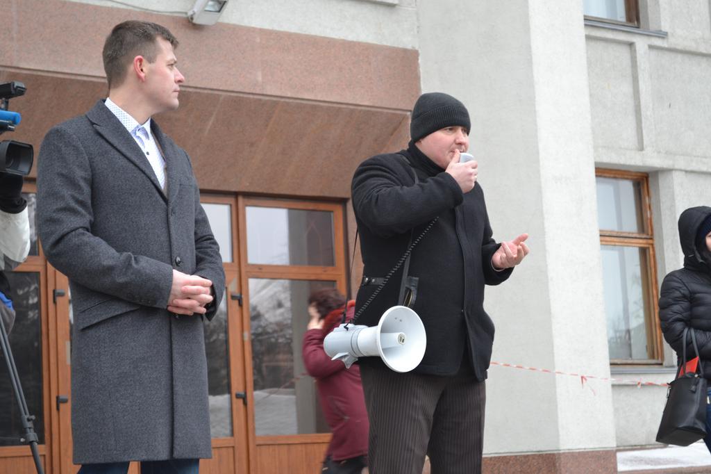 Під ОДА підприємці протестували проти великих податків