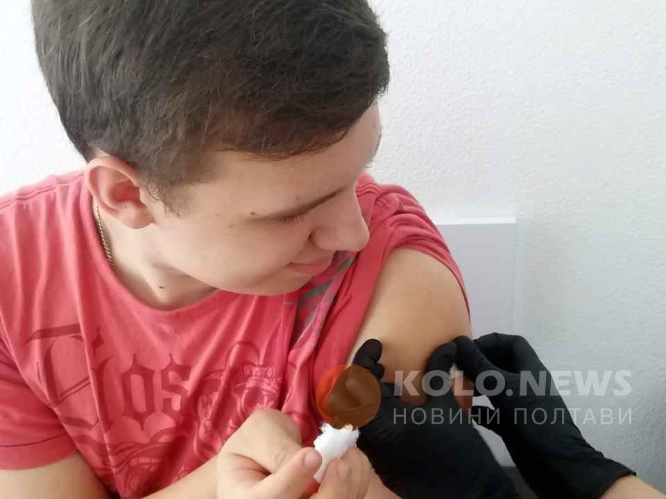Де і коли в Полтаві можна зробити щеплення від грипу: вакцини та ціни