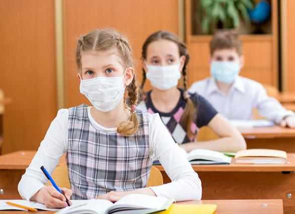 У Міністерстві освіти прокоментували, чи повернуться школярі за парти після канікул