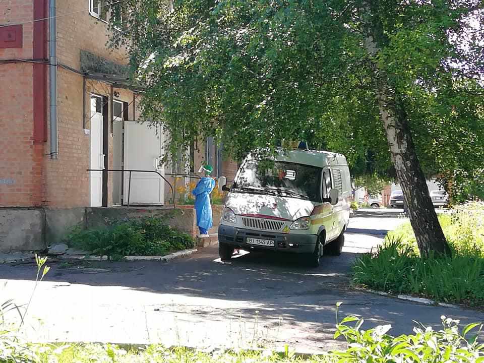 У Полтавській області понад 70% ліжок, призначених для лікування COVID-19, заповнені
