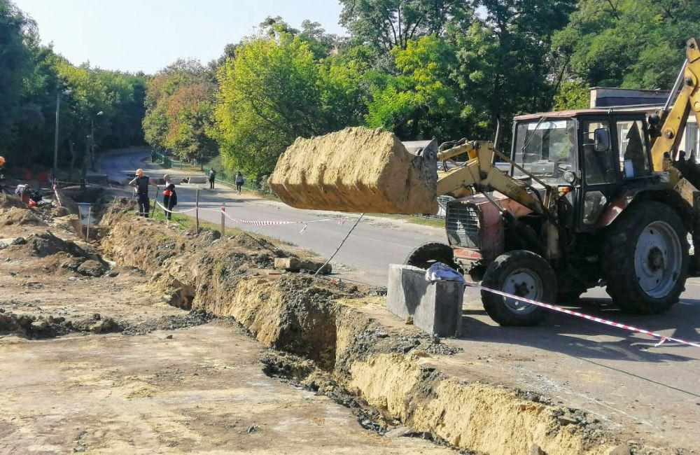 У Полтаві відкрили проїзд біля першої міської лікарні: ремонт продовжать наступного року
