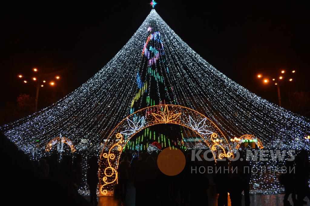 Головну ялинку Полтави відкриють на Миколая: чи будуть святкові дійства