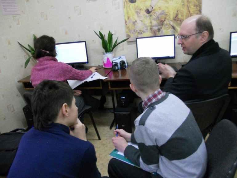 У Полтаві малювали 3D-будинки