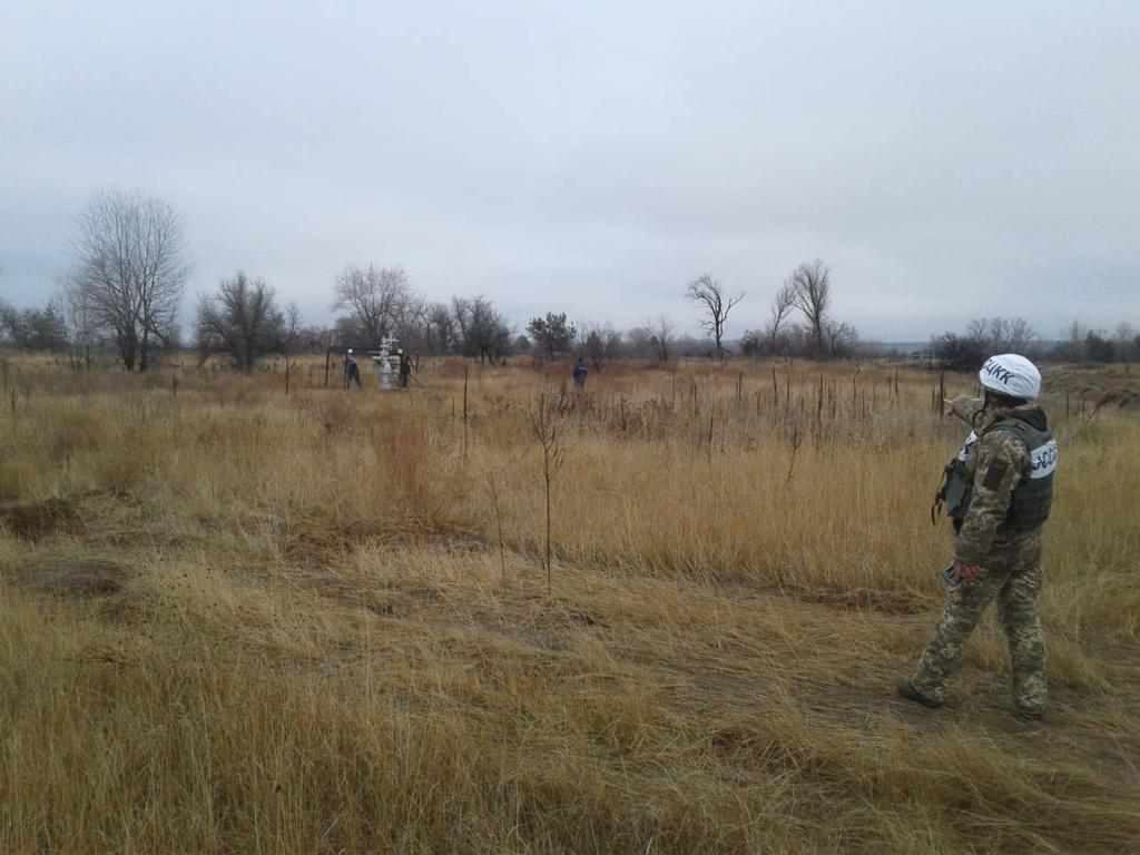 Доба на фронті: ворог шість разів обстріляв позиції українських захисників