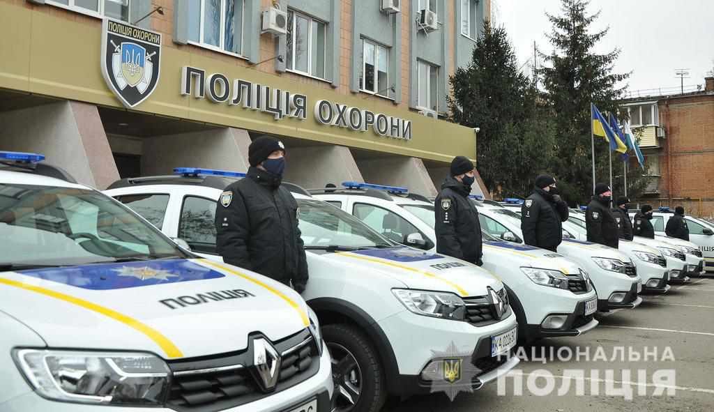 У Полтаві поліцейські отримали нові авто