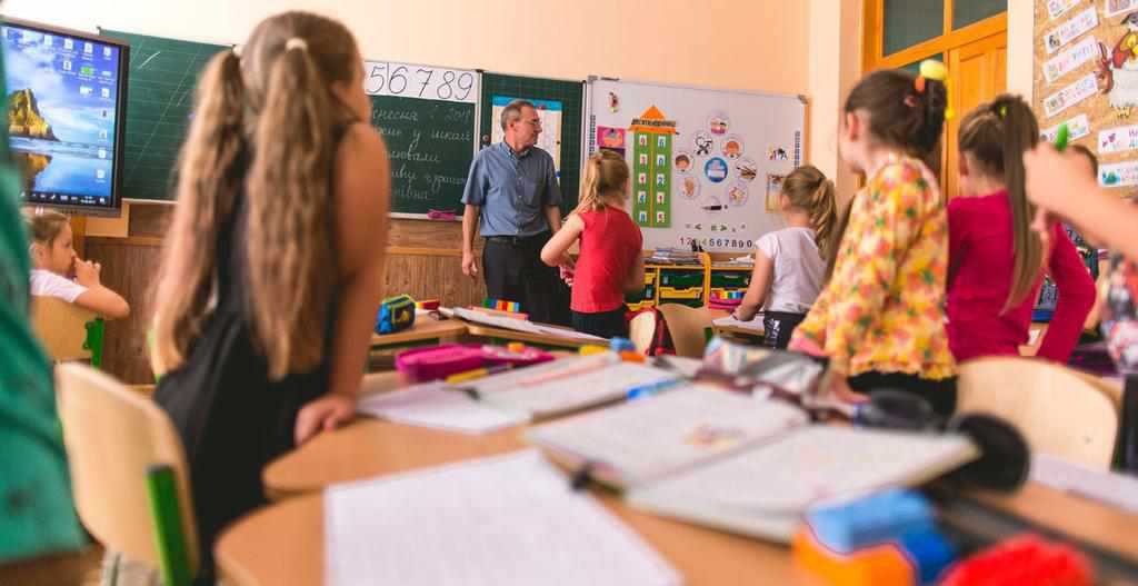 Туалети, питна вода, харчування: з нового року діятимуть нові правила для шкіл