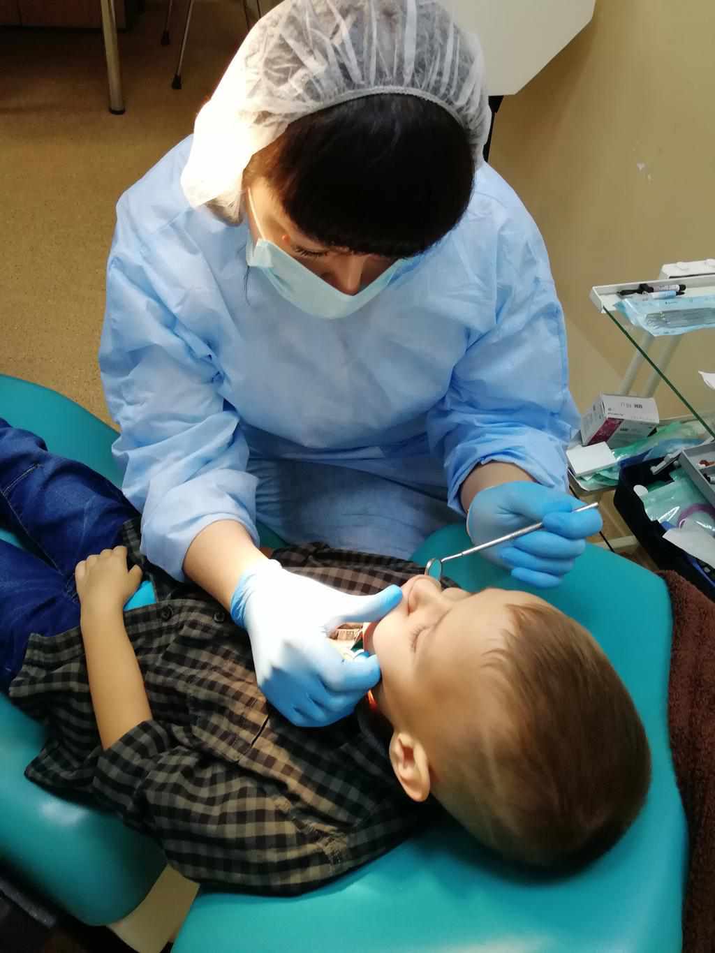 Дитяча стоматологія у Полтаві під час карантину: які зуби лікують та як записатись 