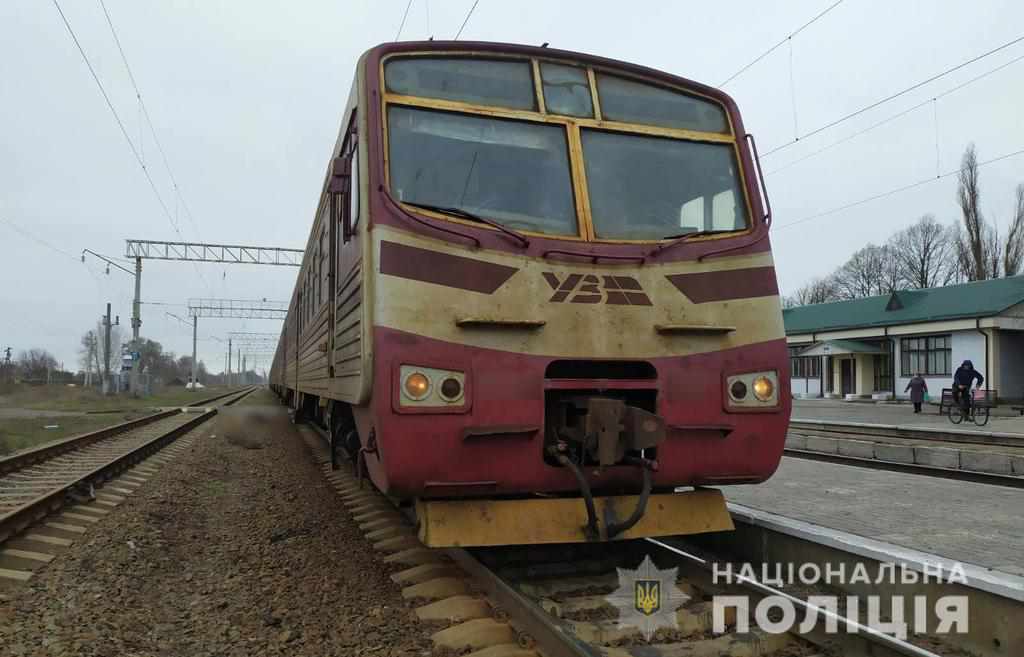 На Полтавщині 82-річна жінка потрапила під потяг