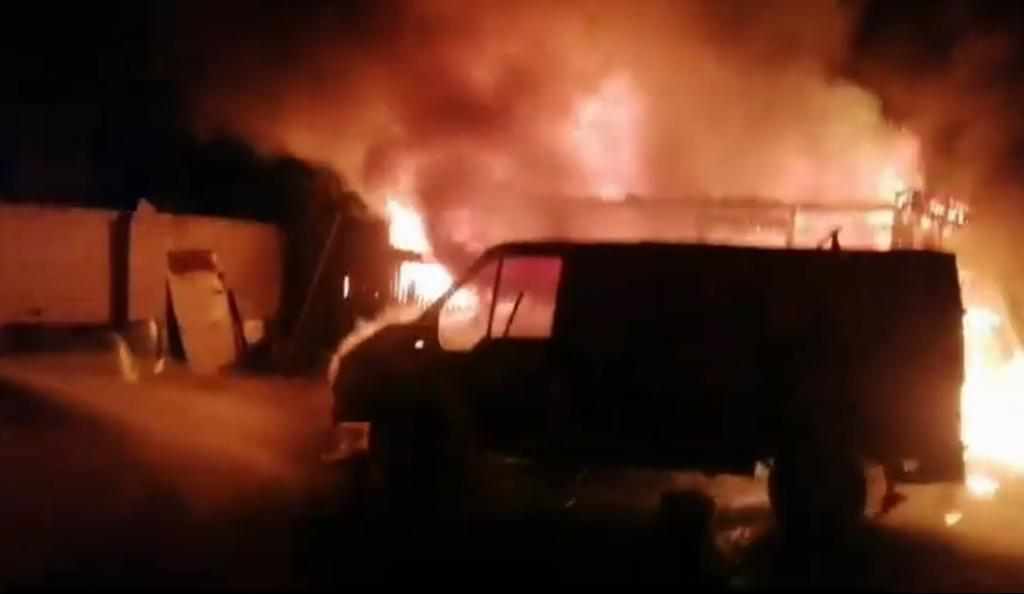 У будівлі, що згоріла в Кременчуці, знайшли тіло чоловіка. ВІДЕО