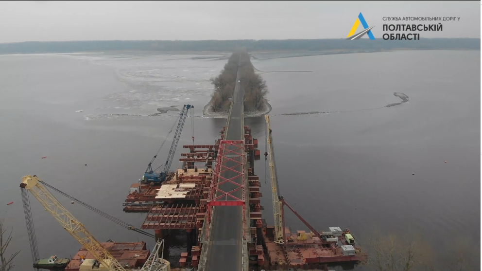 На Полтавщині розпочали монтаж конструкції мосту на річці через Сулу