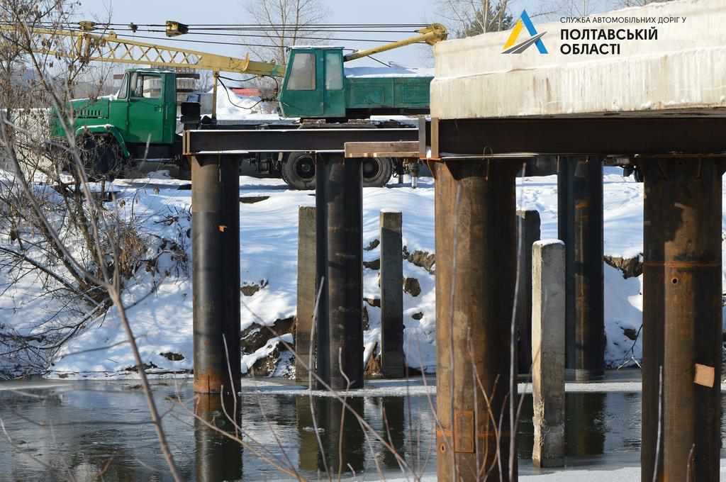 На Полтавщині ремонтують міст, який капітально не оновлювали понад 50 років