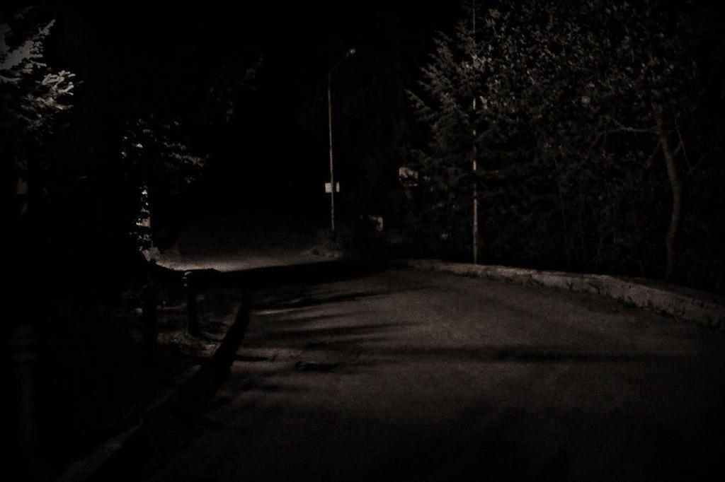 На Полтавщині села почали відключати від світла: обленерго вимагає плату за електроопори