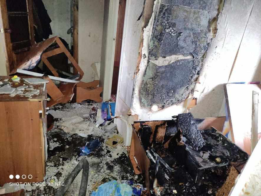 На Полтавщині з палаючої квартири врятували двох осіб