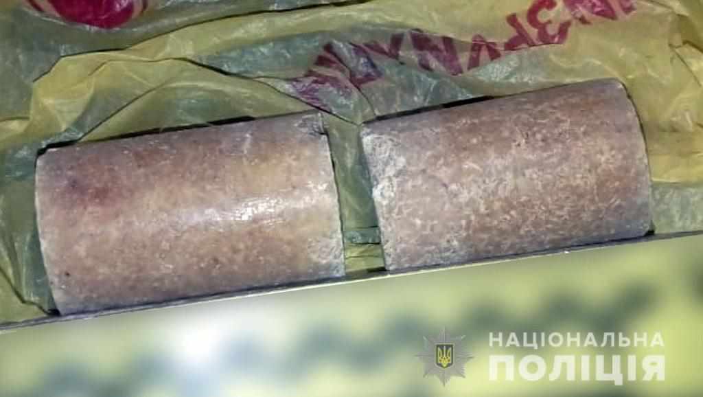 На Полтавщині у чоловіка вдома знайшли вибухівку