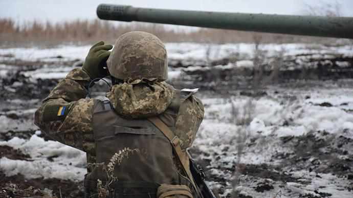 Доба на фронті: український боєць отримав важке поранення