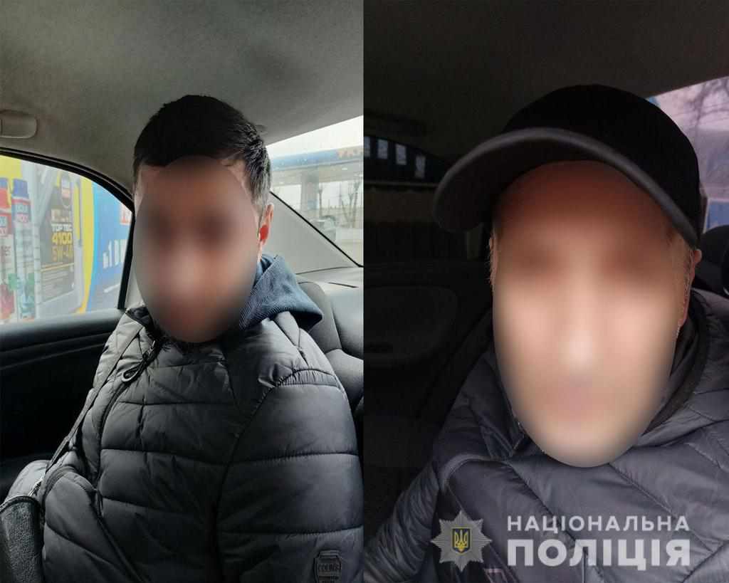 На Полтавщині затримали іноземців, які обкрадали автівки в Україні: один був у розшуку. ФОТО