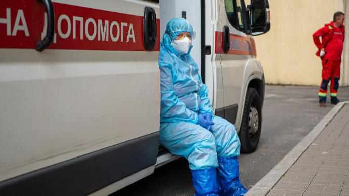 В Україні рекордна кількість смертей від коронавірусу за добу, 10 з них на Полтавщині