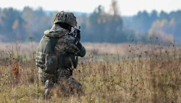 Доба на фронті: окупанти 8 разів обстріляли українські позиції