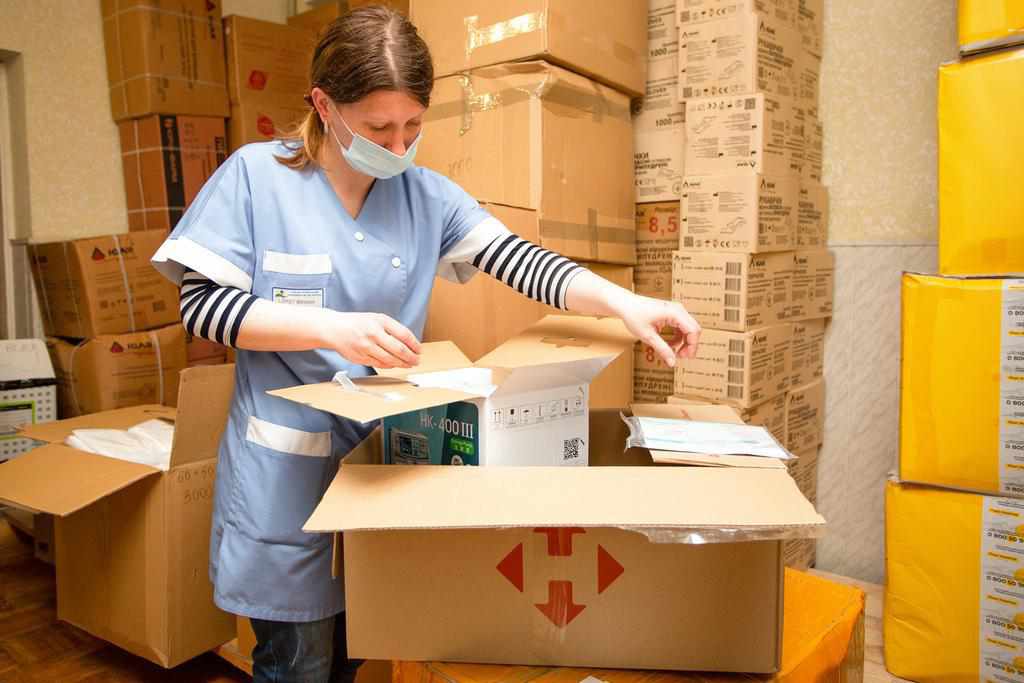«Нова пошта» планує направити допомогу до сільських лікарень
