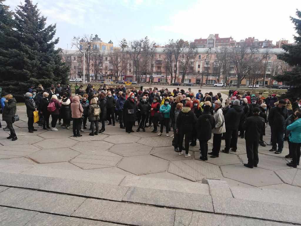 У Полтаві підприємці мітингують біля облдержадміністрації. ФОТО, ВІДЕО