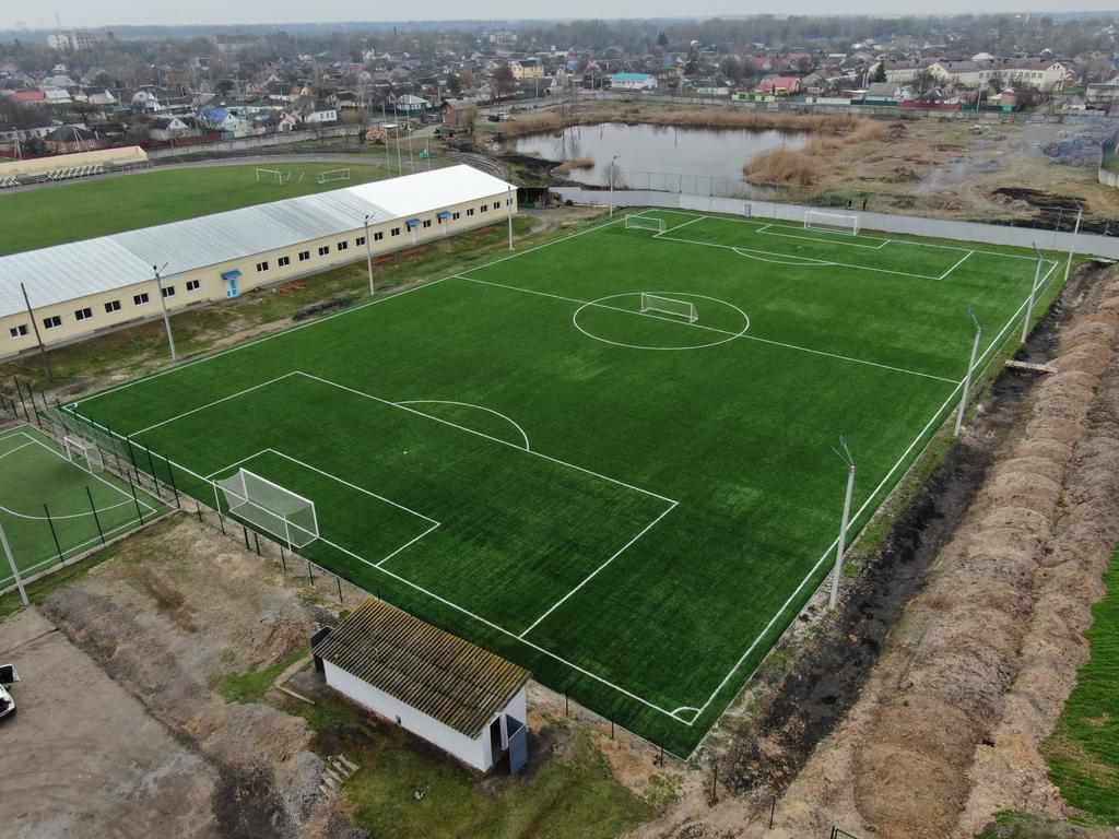 У Миргороді відновили стадіон і планують будувати басейн