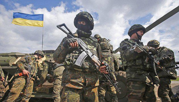 Російські окупанти двадцять разів обстріляли українські позиції