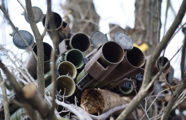 На Донбасі позиції Об’єднаних сил біля семи населених пунктів обстрілювали з важких мінометів