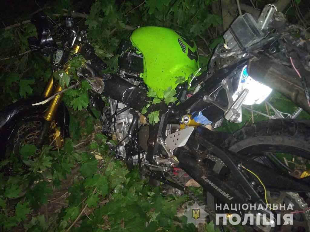 Суд виніс вирок мешканцю Полтавщини, який виїхав на зустрічну смугу та зіткнувся з мотоциклом