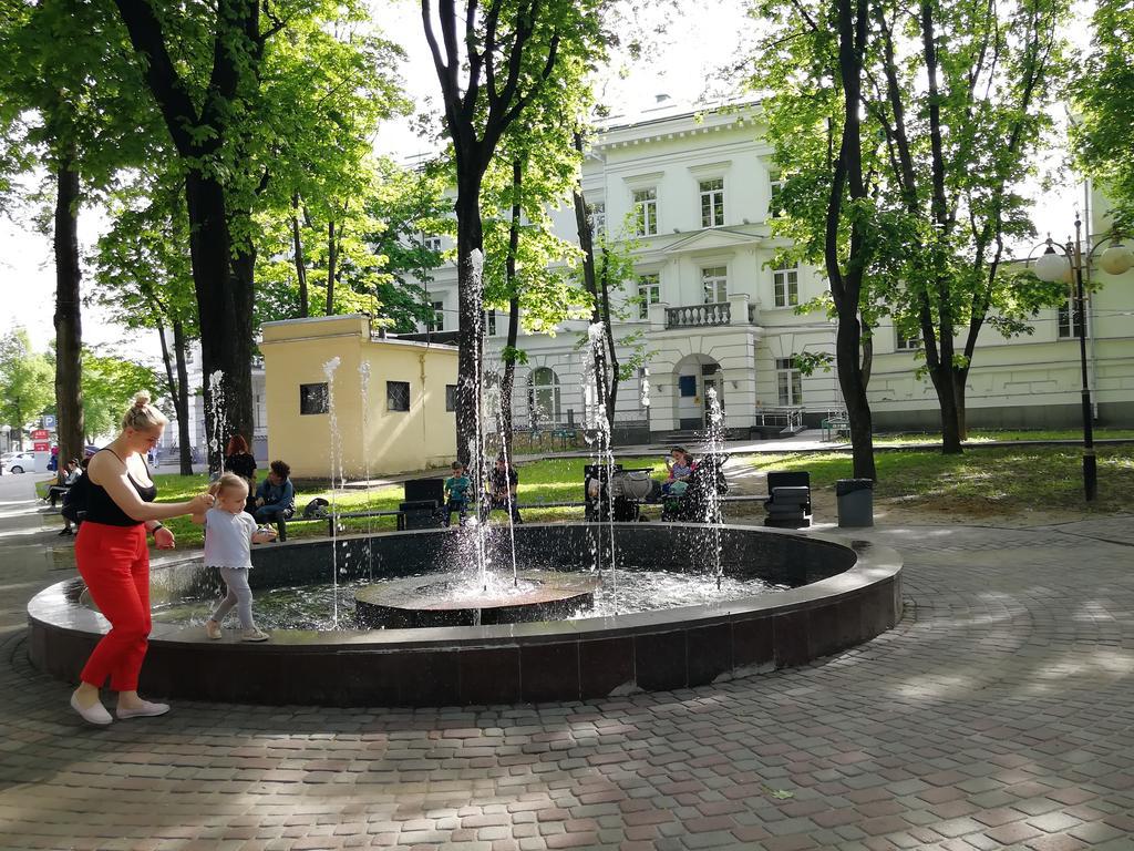 У Полтаві запрацювали фонтани, але не всі: які поки без води. ФОТО