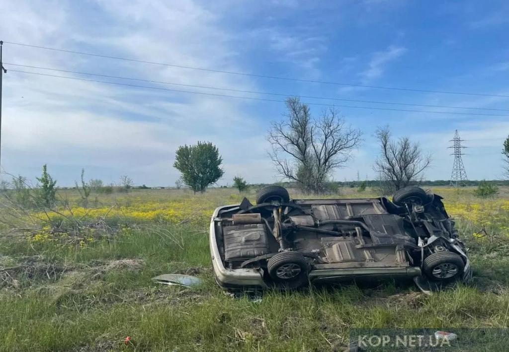 Розшукують водія мікроавтобуса, що спричинив ДТП на трасі Кременчук – Полтава й утік. ВІДЕО