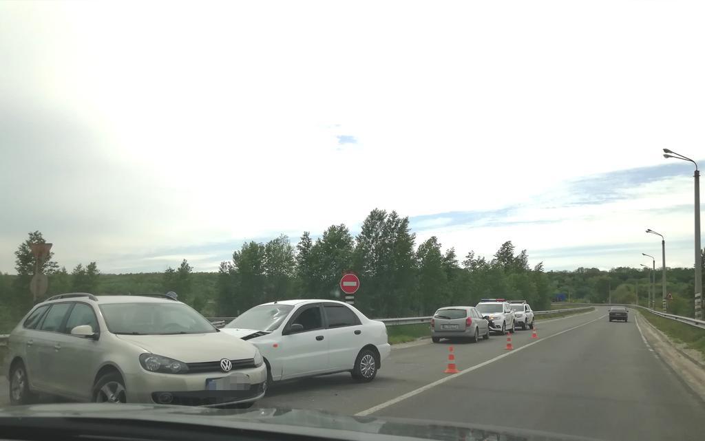 В аварії у Полтаві постраждали троє, серед потерпілих – діти. ФОТО. ОНОВЛЕНО