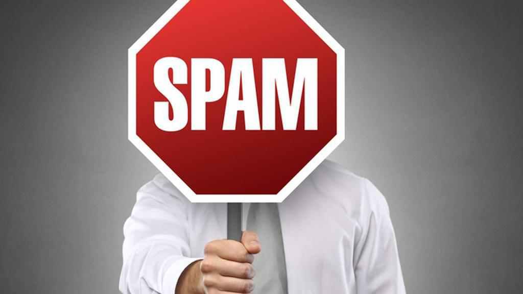 У Приватбанку попереджають про спам-атаку шахраїв