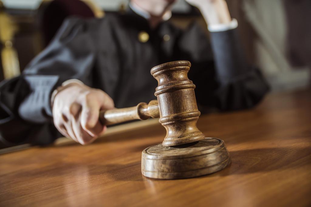 У Полтаві оштрафували адвоката за намагання «порішати» затягування розгляду справи клієнта