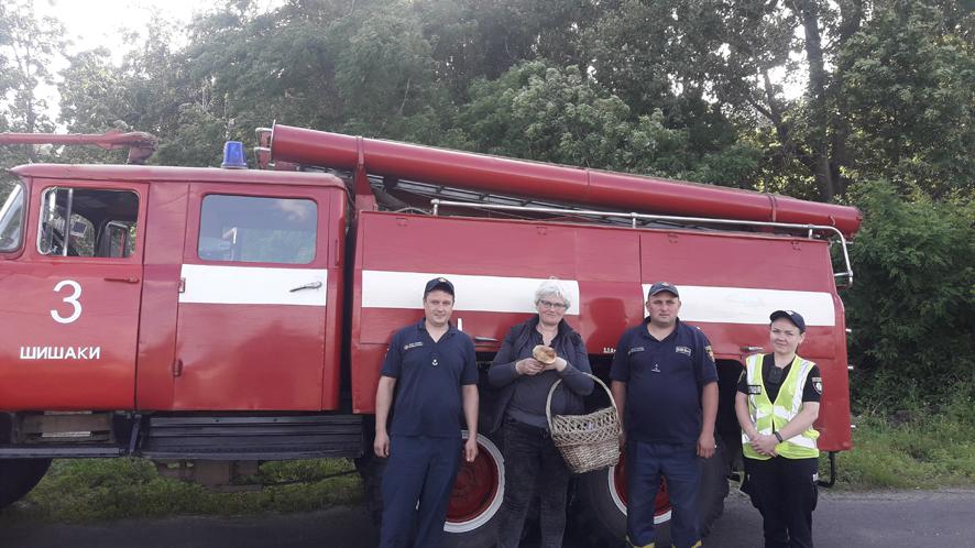 На Полтавщині 60-річна жінка пішла по гриби і заблукала