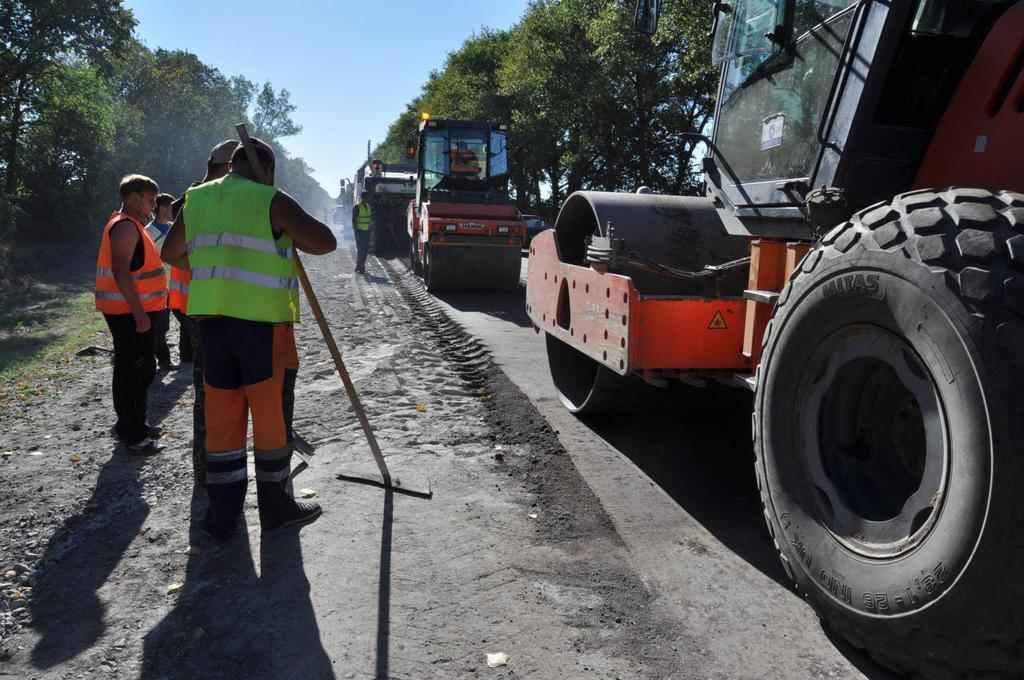 Служба автодоріг Полтавщини оголосила про проведення тендерів на понад півтора мільярда