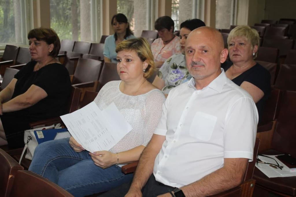 Не минуло і пів року: громада на Полтавщині обрала секретаря і заступників ради