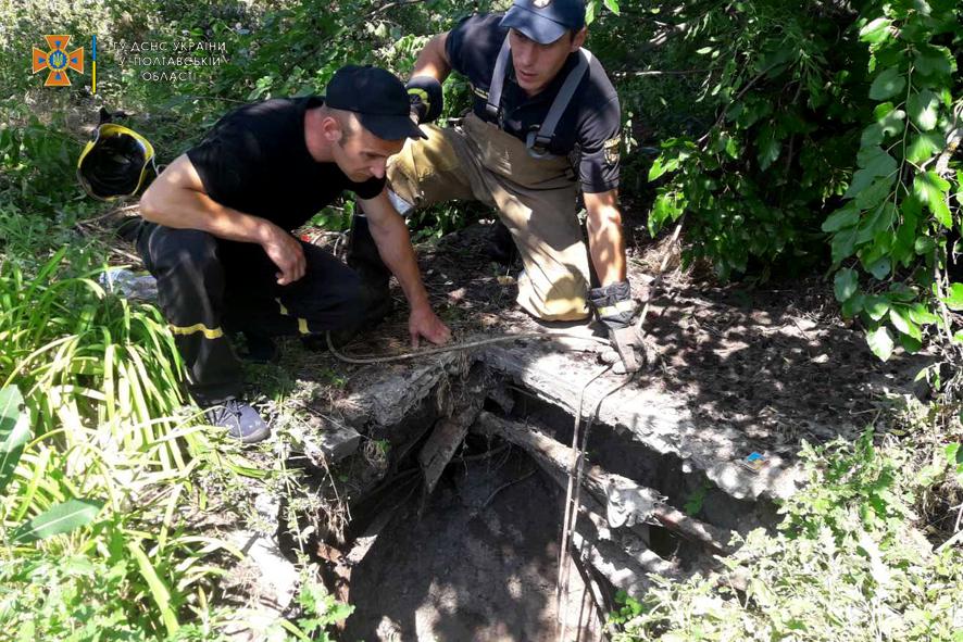На Полтавщині чоловік упав в занедбаний колодязь