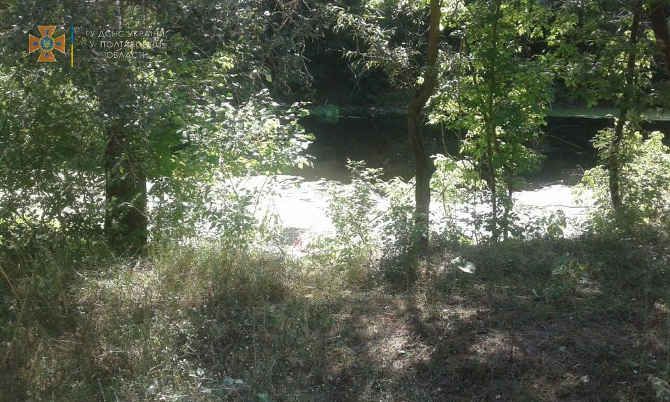 Пішов купатися і зник: на Полтавщині потонув чоловік