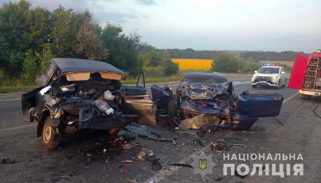 Загинули обидва водії: стали відомі подробиці ДТП на Полтавщині. ФОТО