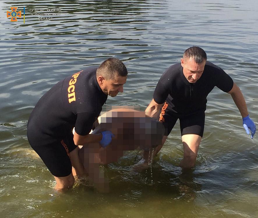 На Полтавщині в озері знайшли потонулого чоловіка