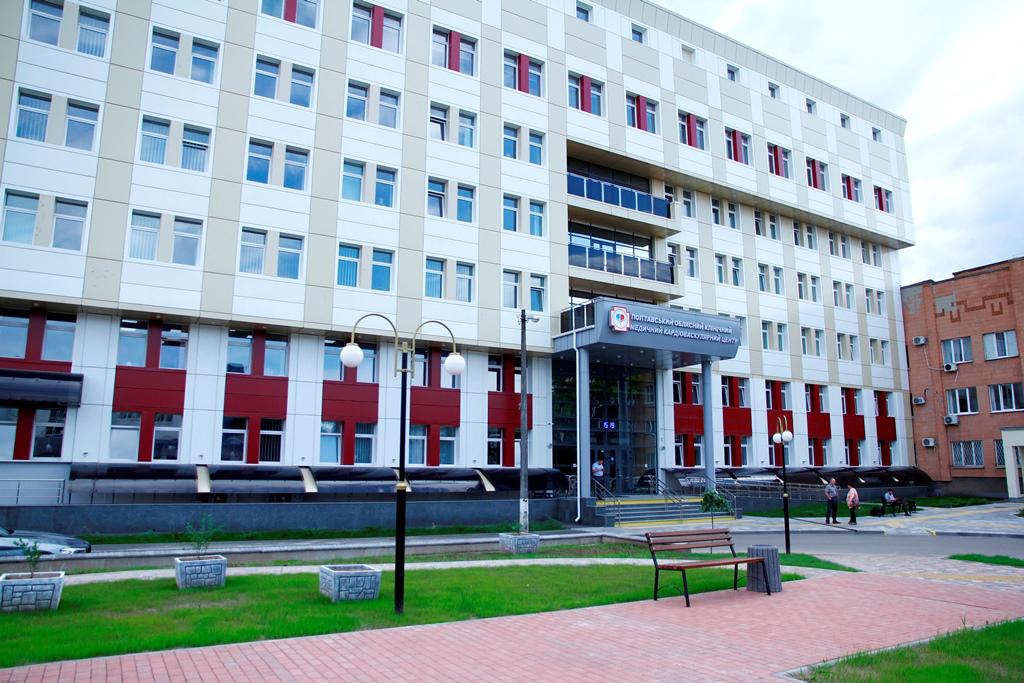 Понад 1 400 хірургічних втручань і 3 операції на відкритому серці: як працює новий кардіоцентр у Полтаві