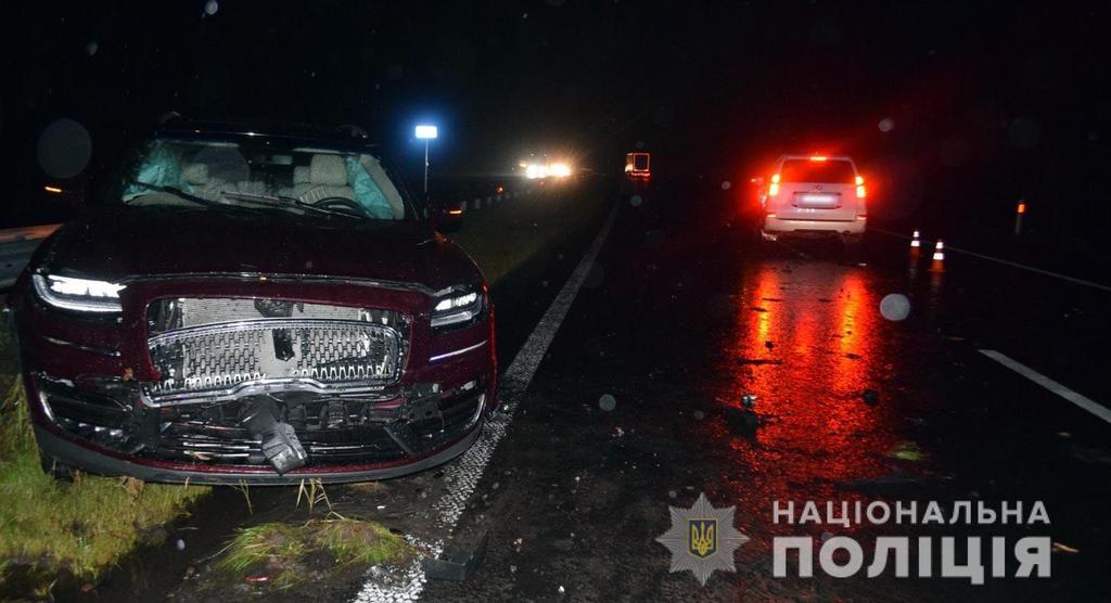 На Полтавщині зіткнулися автомобілі «Lexus» і «Lincoln»