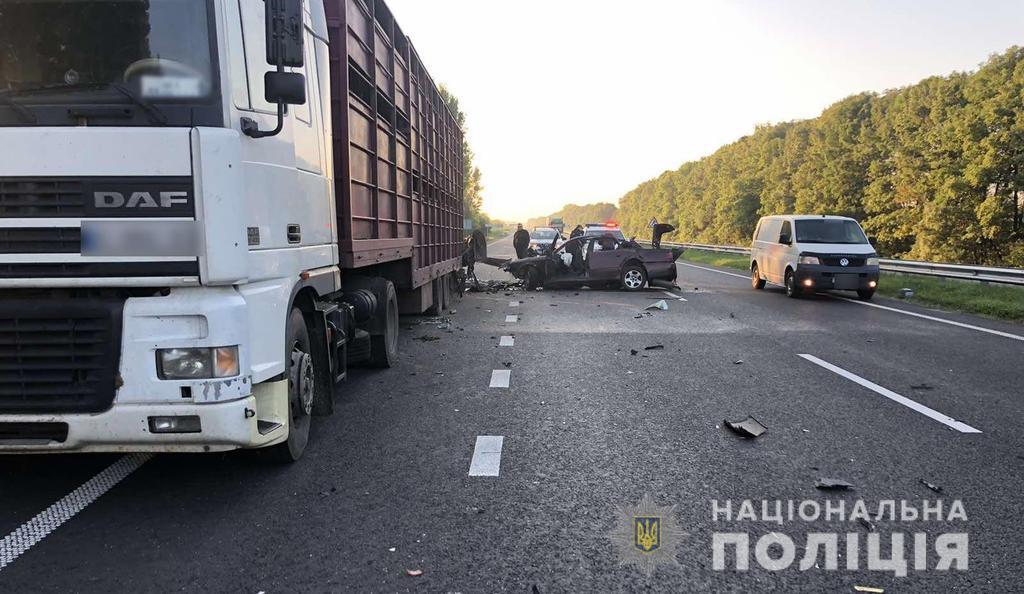 Смертельна ДТП під Лубнами: загинув 19-річний пасажир легковика