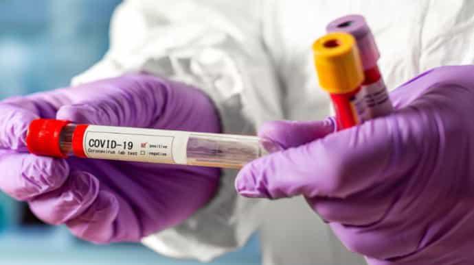 На Полтавщині лікуються від коронавірусу понад 6 тисяч пацієнтів