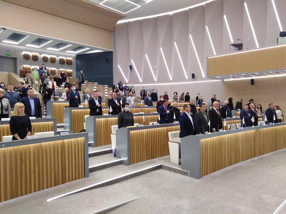 Розпочалася сесія Полтавської обласної ради