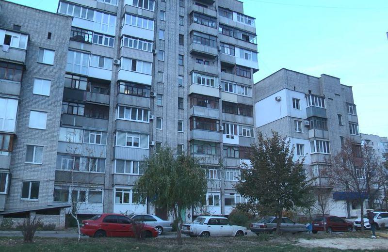 Жителі 109-го мікрорайону з теплими батареями, але без гарячої води