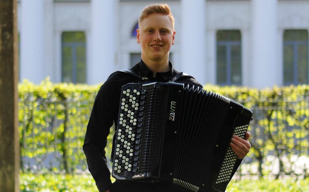 Полтавець став переможцем престижного міжнародного конкурсу баяністів та акордеоністів