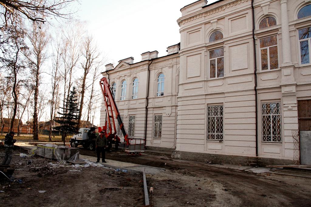 У Миргороді реконструюють дві історичні будівлі під школу мистецтв та Центр естетичного виховання